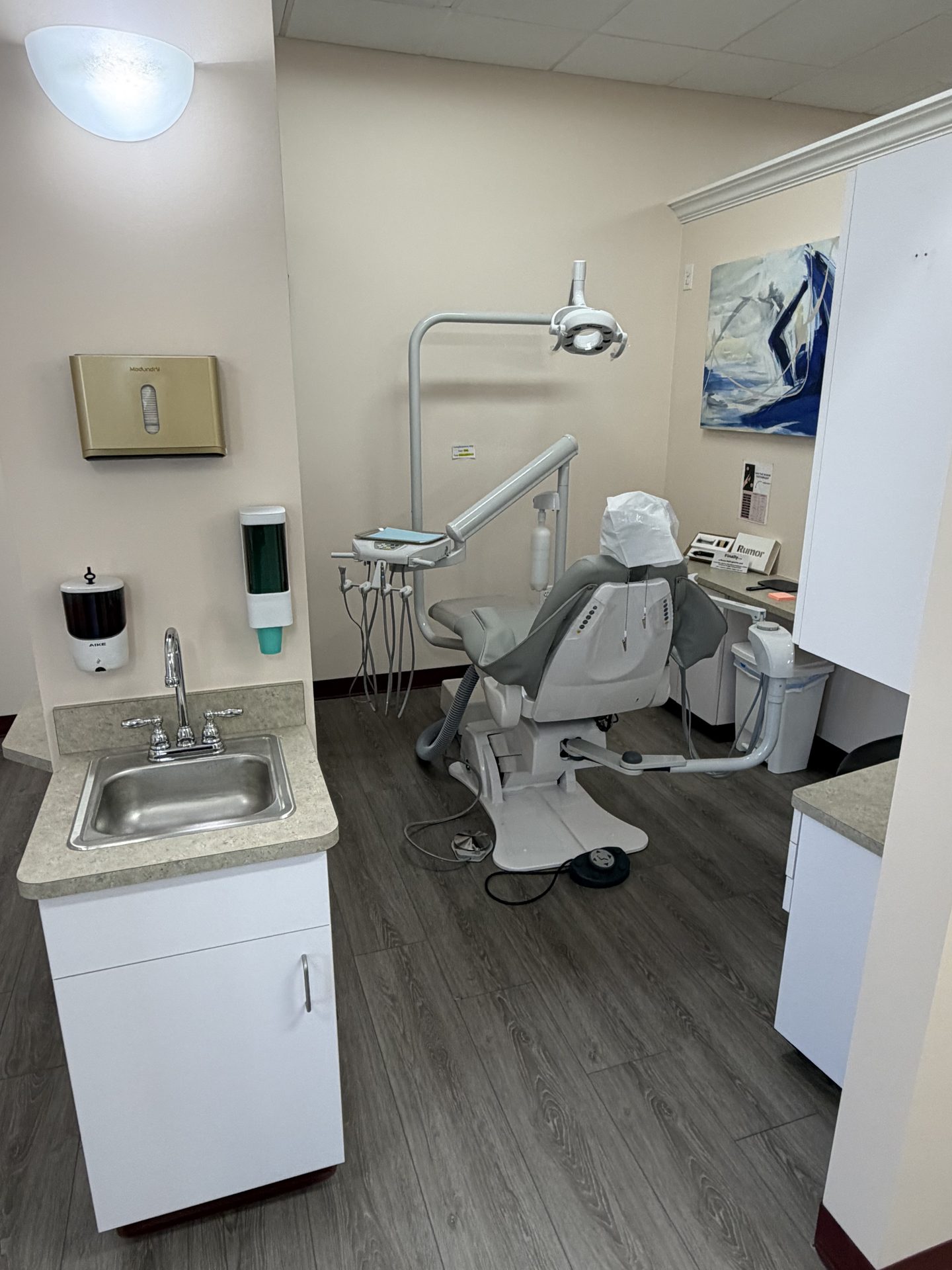 Waiting area, Paswaters dental office